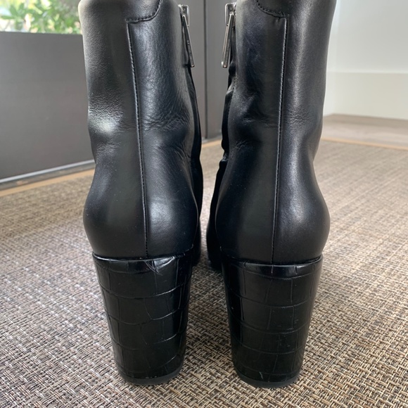 Paul Smith 'Sinah' Ankle Boots - Picture 3 of 4